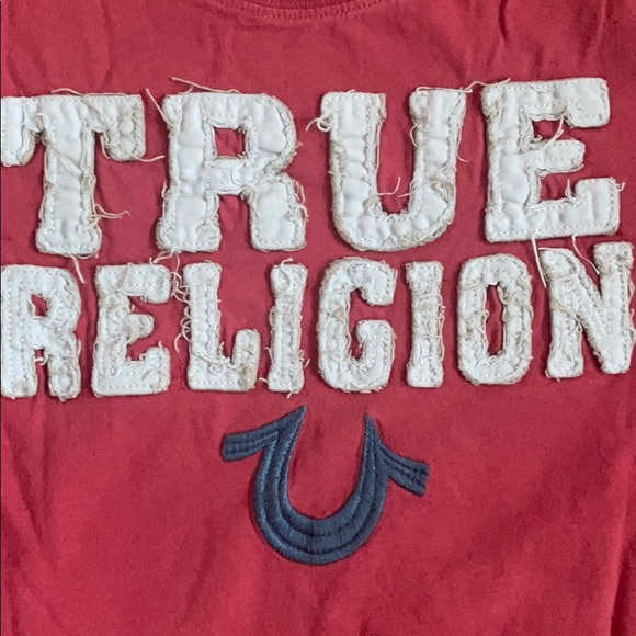 True Religion red T-shirt - Picture 2 of 5